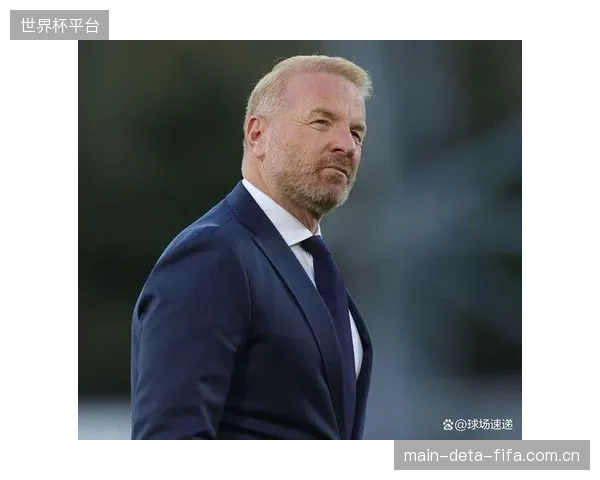 年轻球员塔希洛维奇和巴伊拉克塔雷维奇有望成为波黑队中场的活力来源。 年轻球员塔希洛维奇和巴伊拉克塔雷维奇有望成为波黑队中场的活力来源。